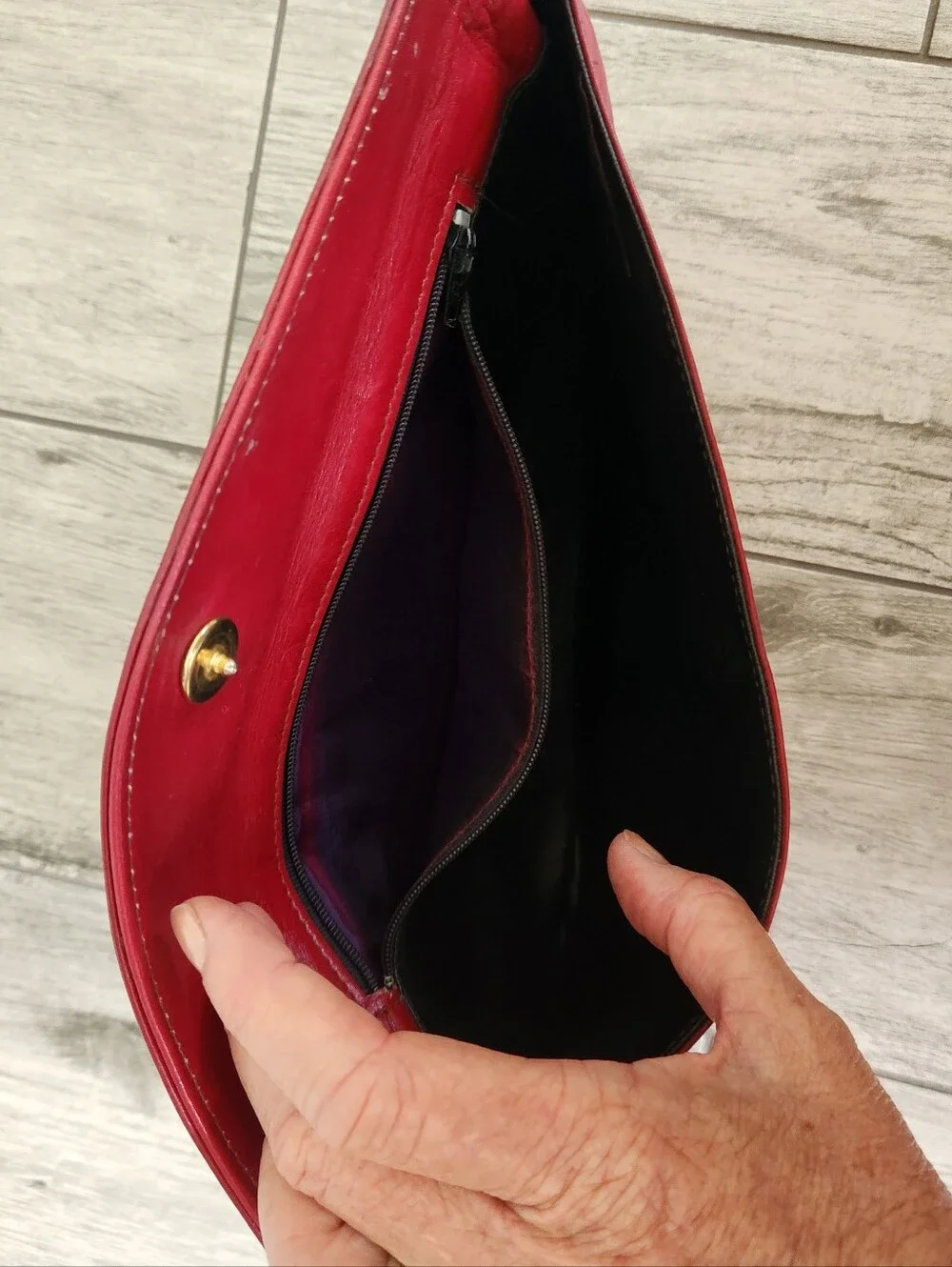 Vintage LYS Red Leather Envelope Clutch Handbag 12” x 6” Wood Clasp